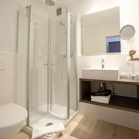 Twilling Otel 3*