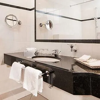 Twilling ホテル 3*